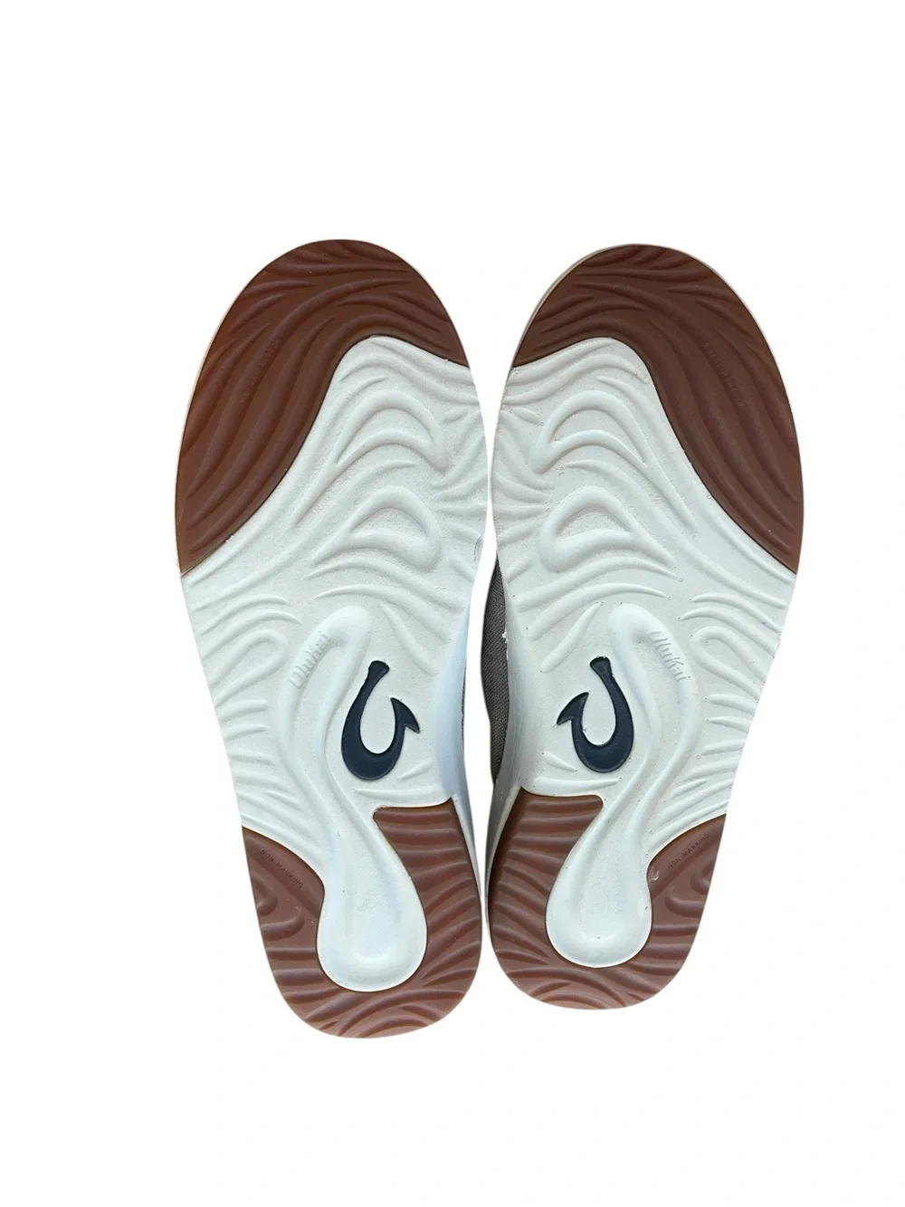 OluKai Kalia Nohea Canvas Shoe Size 11